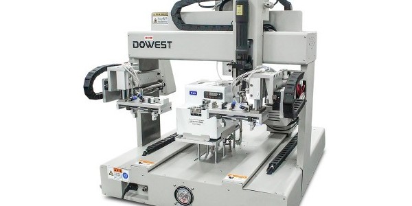 全自動鎖螺絲機內容介紹！-堅豐股份